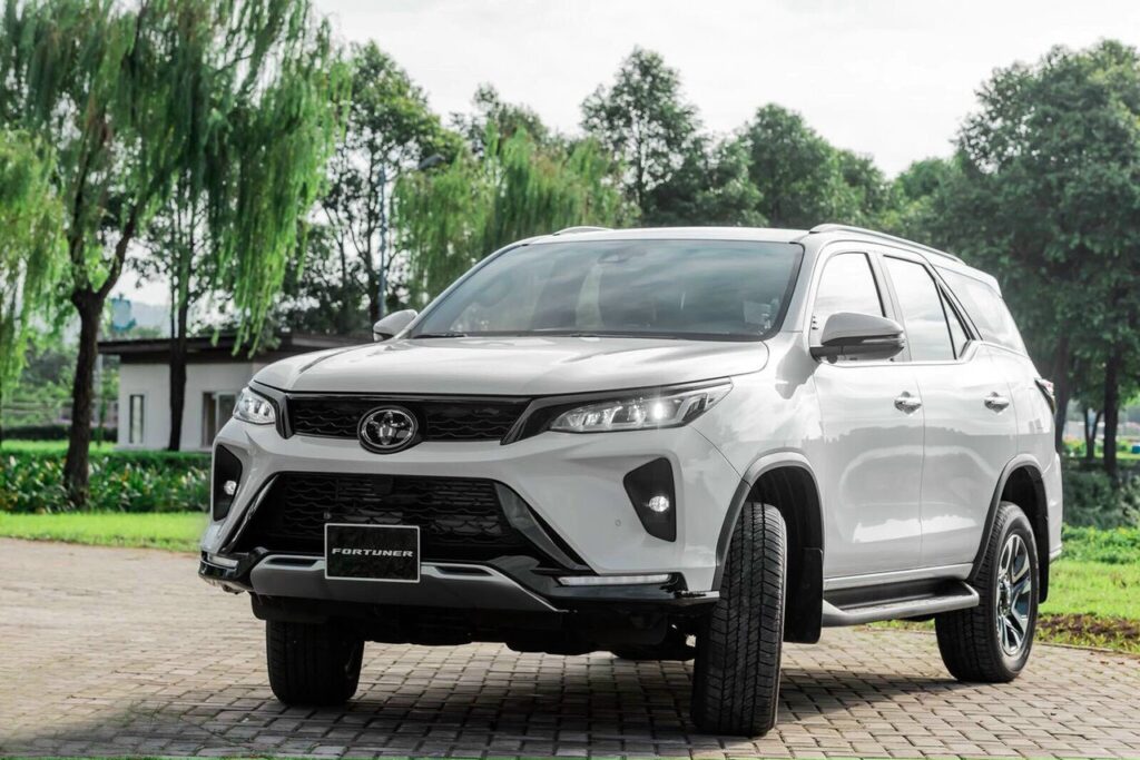 TỔNG THỂ TOYOTA FORTUNER LEGENDER